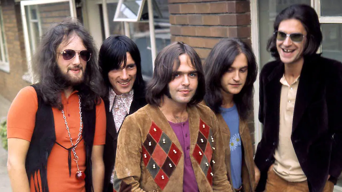 The Kinks, part of the original English Invasion, and outlasted the many of their contemporaries.