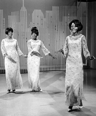 Dianna and Supremes stepping out on the Ed Sullivan Show.