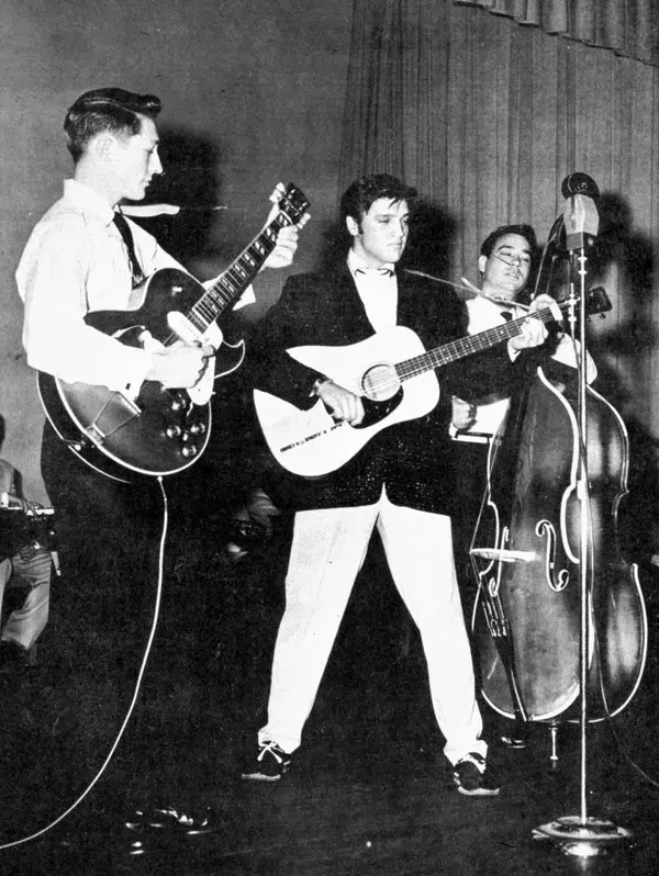 elvisnscotty
