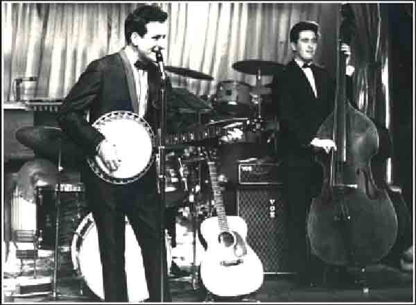 Lonnie with his famous banjo.