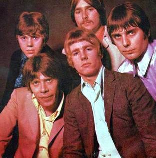 The early neatly presented Status Quo, before becoming a four piece denim clad boogie band.