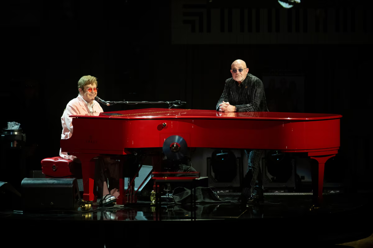 eltonberniepoanoawards