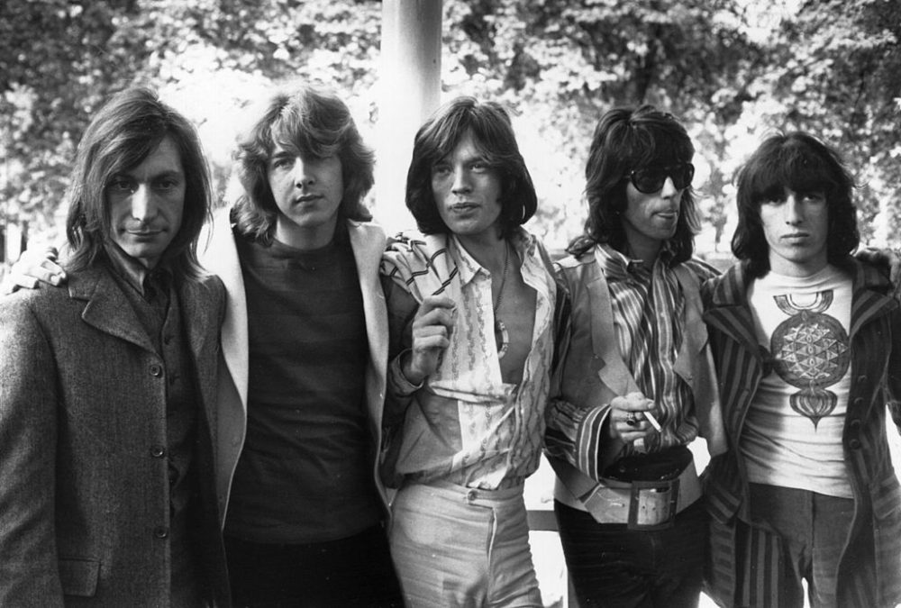 Mick Taylor joins the band.